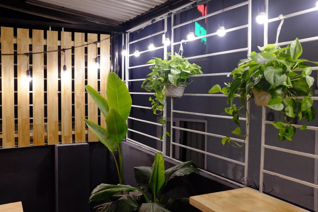 The Autumn Homestel Hà Nội Ngoại thất bức ảnh